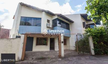 Excelente casa , com 126m2 de área privativa no Bairro Vila Floresta