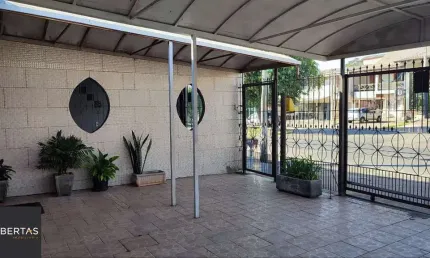Casa com 4 dormitórios, na avenida Bernardinho Silveira Amorim, Rubem Berta