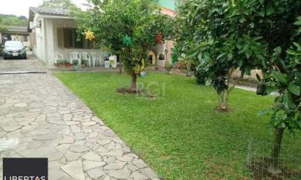 Casa com 3 quartos à venda na Rua Euclides Goulart, 420, Belém Novo, Porto Alegre
