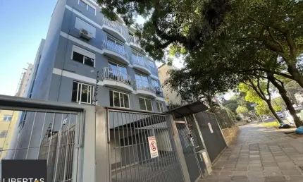 Apartamento de 1 quarto, churrasqueira e 1 vaga de garagem no bairro petrópolis