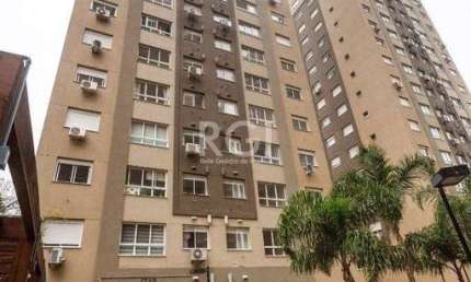Vende apartamento no condomínio New Life, com garagem coberta, nunca habitado, s