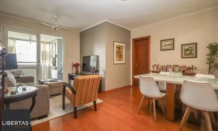 Apartamento à venda no bairro Chácara das Pedras em Porto Alegre/RS