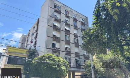 APARTAMENTO 3 DORMITÓRIOS COM SUÍTE E VAGA DE GARAGEM NO MIOLO DO CENTRO HISTÓRI