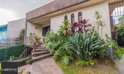 Casa com 3 quartos à venda na Avenida Circular, 508, Vila Jardim, Porto Alegre