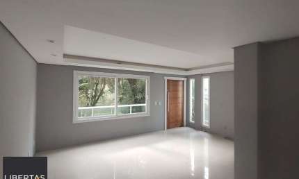 Casa 3 dorm. 1 Suíte + 3 vagas 223m² Cavalhada - Porto Alegre