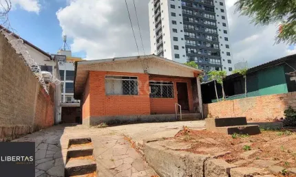Terreno à venda na Rua Oito de Julho, 138, Jardim Botânico, Porto Alegre