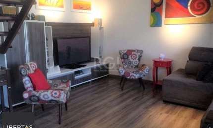 Casa para Venda - 130m², 3 dormitórios, sendo 2 suites, 6 vagas - Nonoai