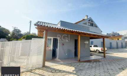 Casa Condominio para Venda - 128.96m², 4 dormitórios, sendo 2 suites, 2 vagas -