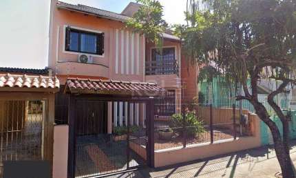 Casa para Venda - 316m², 3 dormitórios, sendo 1 suites, 2 vagas - Cavalhada