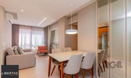 Apartamento á venda, 2 dormitórios, 2 vagas, no bairro Rio Branco, próximo à Red