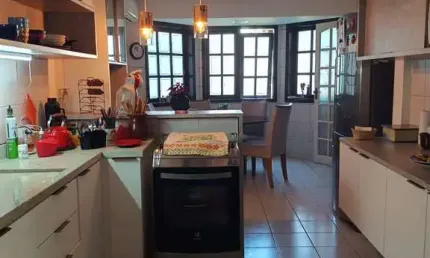 Casa com 3 quartos à venda na Rua Padre João Batista Reus, 1970, Vila Conceição, Porto Alegre
