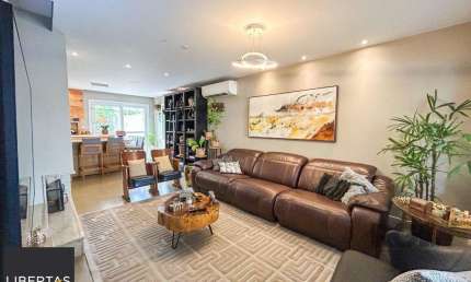 Casa Condominio para Venda - 156,84m², 3 dormitórios, todos suites, 2 vagas - Vi