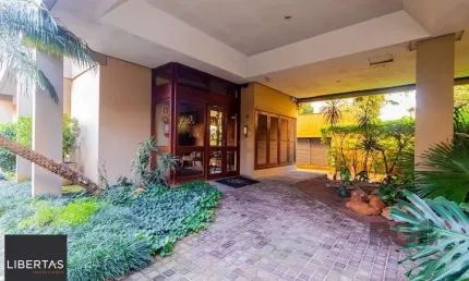 Apartamento de 2 quartos, suíte e 1 vaga de garagem no bairro menino deus