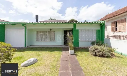 Casa para Venda - 182m², 4 dormitórios, sendo 1 suites, 4 vagas - Jardim Isabel