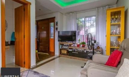 Casa 3 dormitórios com duas suítes bairro Jardim Floresta - Lindoia