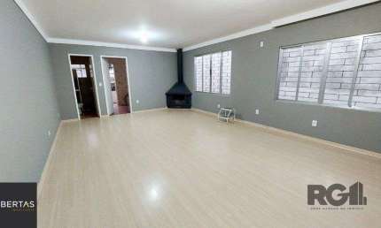 Casa com 3 quartos à venda na Rua Damasco, 46, Azenha, Porto Alegre