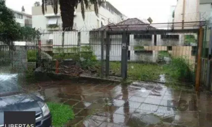 Casa à venda 350 m²  Rua Lagoinha, Petrópolis, Porto Alegre