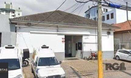 Prédio à venda na Avenida Pátria, 1405, São Geraldo, Porto Alegre
