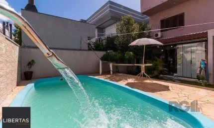 Sobrado no Lagos de Nova Ipanema com 149,54m², possui 03 dormitórios, sendo 1 su