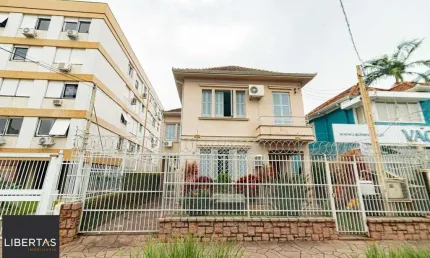 Casa 4 dormitórios à venda Menino Deus Porto Alegre/RS