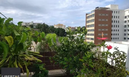 Cobertura, com 138,94m², 2 dormitórios, área gourmet, 5 min do Barra Shopping Su