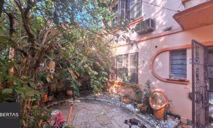 Casa com 5 quartos à venda na Rua Santos Neto, 40, Petrópolis, Porto Alegre