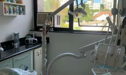 Sala comercial 2 dormitórios à venda floresta porto alegre/rs