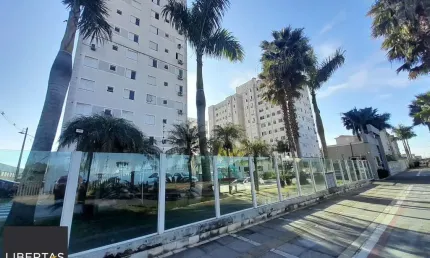 Apartamento de 2 dormitórios, 1 vaga, no bairro Humaitá