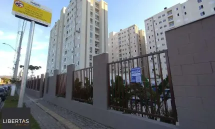 Apartamento de 2 dormitórios, sacada com churrasqueira e 1 vaga