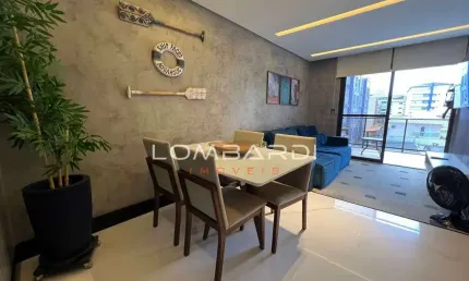 Lindo apartamento a 100 metros do mar na área nobre da praia grande