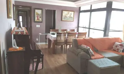 Apartamento 155m², 4 dormitórios, 1 suíte, 2 vagas cobertas