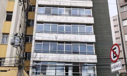 COBERTURA TRIPLEX COM 274,63 M² NO CENTRO DE FLORIA.NÓPOLIS