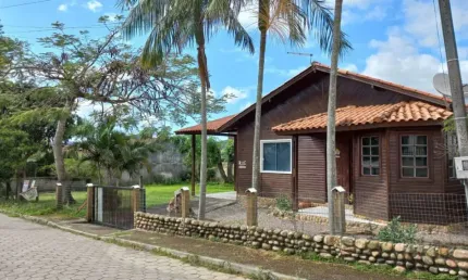 Casa com 3 quartos à venda na Rua Natal, Praia de Fora, Palhoça
