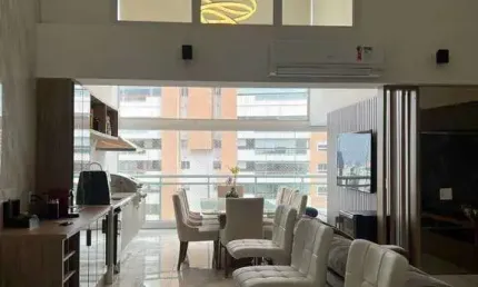 Apartamento com 3 Quartos e 5 banheiros à Venda, 163 m²
