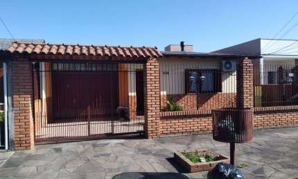 Casa com 4 quartos à venda na Rua Pandiá Calógeras, --, Niterói, Canoas