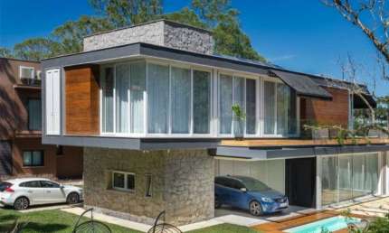 Casa com 3 quartos à venda na Rua Aspen K 24, --, Centro, Gramado