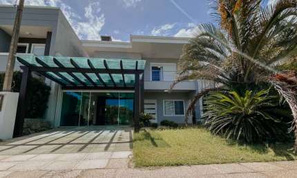 Casa Alto Padrao á venda em condomínio 4 quartos , c/ 290m² , condominio Condado