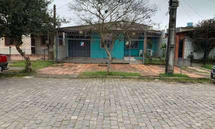 Casa de Alvenaria 3 dormitorios 107,00m² Rua Hermeto Bermudez Porto Alegre