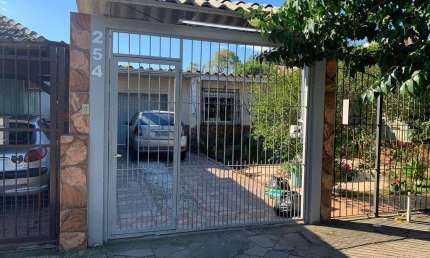 Casa de Alvenaria 4 Dormitorios com 92,00m² Bairro Niteroi Canoas RS