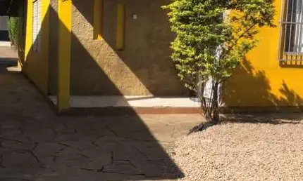 Casa de Alvenaria com 144,00m² Área Construída Terreno 500m² Rua São Lourenço