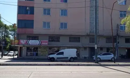 Apartamento á venda 2 quartos, com 72 m² na Av. Farrapos -  Porto Alegre
