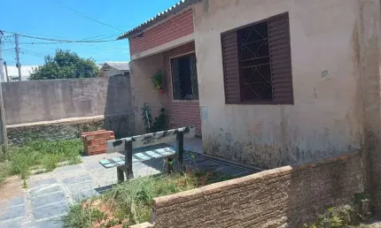 Duas Casas de Alvenaria no Bairro Rio Branco  - Canoas -RS