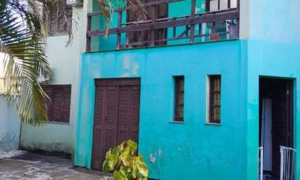 Casa com 5 quartos à venda na Rua dos Jacarandás, --, Igara, Canoas