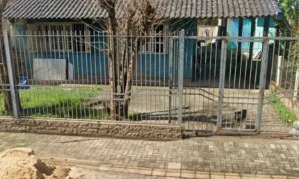 Casa de alvenaria no bairro Mathias velho em Canoas -RS