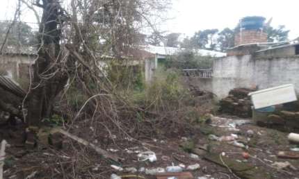 Casa de Alvenaria 3 Dormitórios terreno 10x35 Metros Rua Ana Nery  Rio Branco