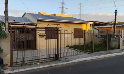 Casa com 3 quartos à venda na Rua São Gabriel, --, Rio Branco, Canoas