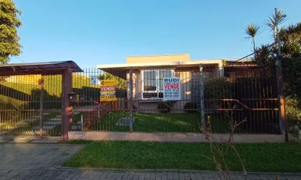 Casa de Alvenaria 4 Dormitórios Rua Concordia Bairro Niteroi Canoas RS.