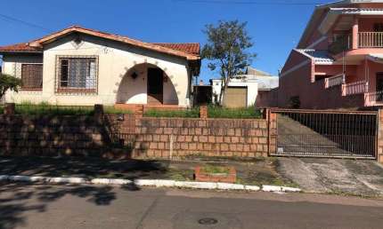 Casa de Alvenaria no Bairro Nossa das Graças Canoas RS