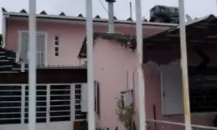 Casa com 4 quartos à venda na Residencial Guajuviras Ll, --, Guajuviras, Canoas