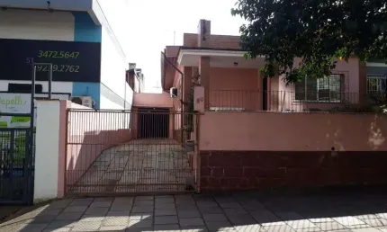Casa de Alvenaria Localizada na Rua Liberdade Bairro Marechal Rondon